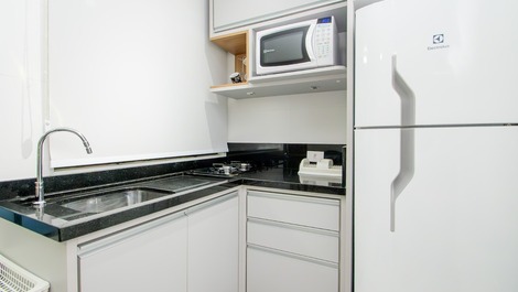 Apartamento em condomino com piscina