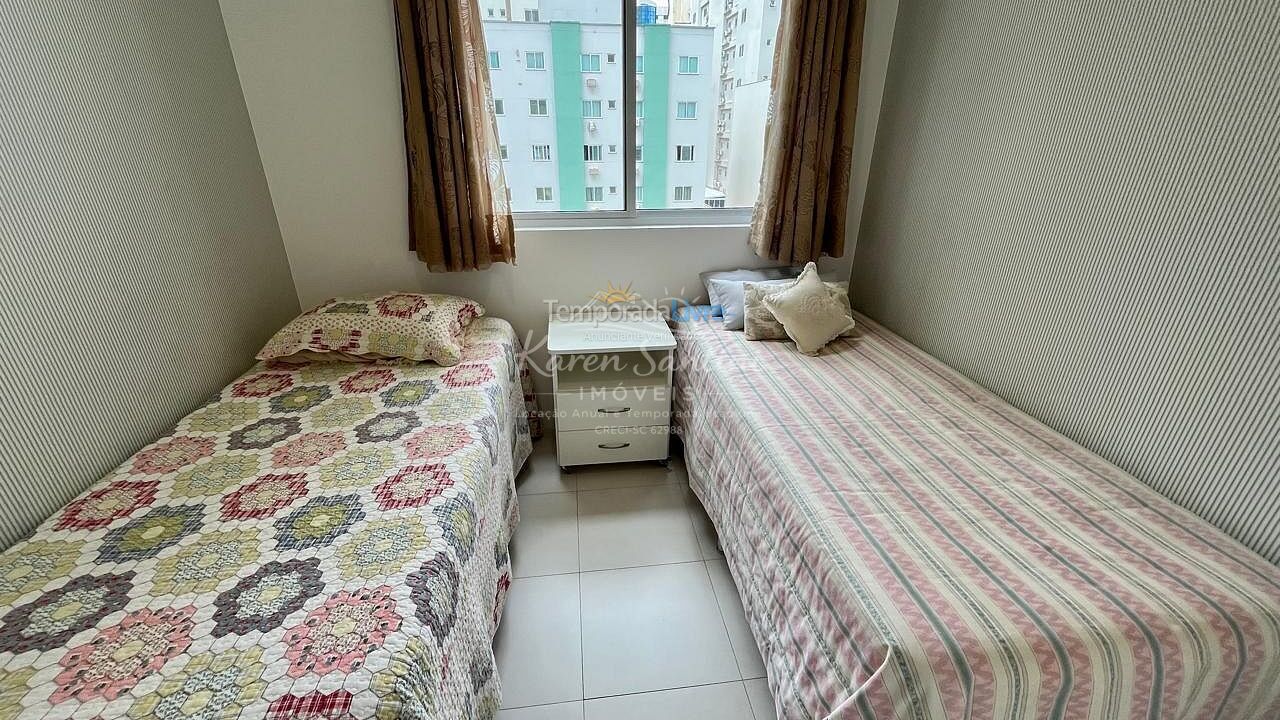 Apartamento para aluguel de temporada em Itapema (Meia Praia)