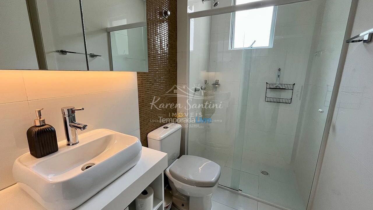 Apartamento para aluguel de temporada em Itapema (Meia Praia)