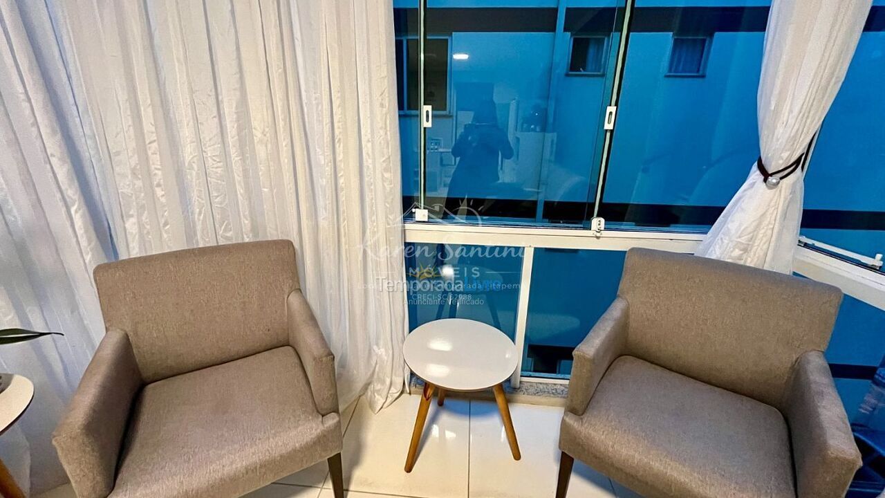 Apartamento para aluguel de temporada em Itapema (Meia Praia)