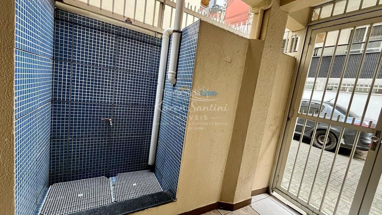 Apartamento para aluguel de temporada em Itapema (Meia Praia)