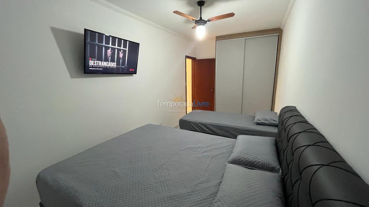 Apartamento para alquiler de vacaciones em Praia Grande (Canto do Forte)