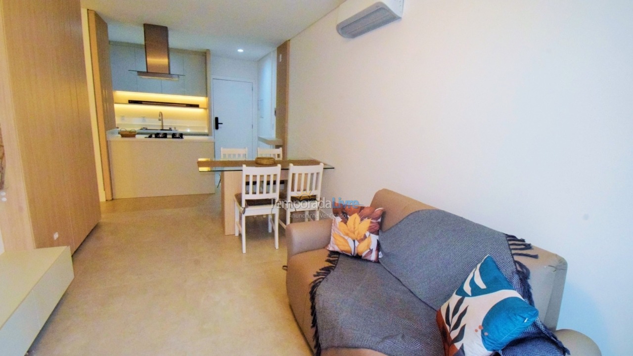 Apartment for vacation rental in Florianópolis (Jurere Tradicional)