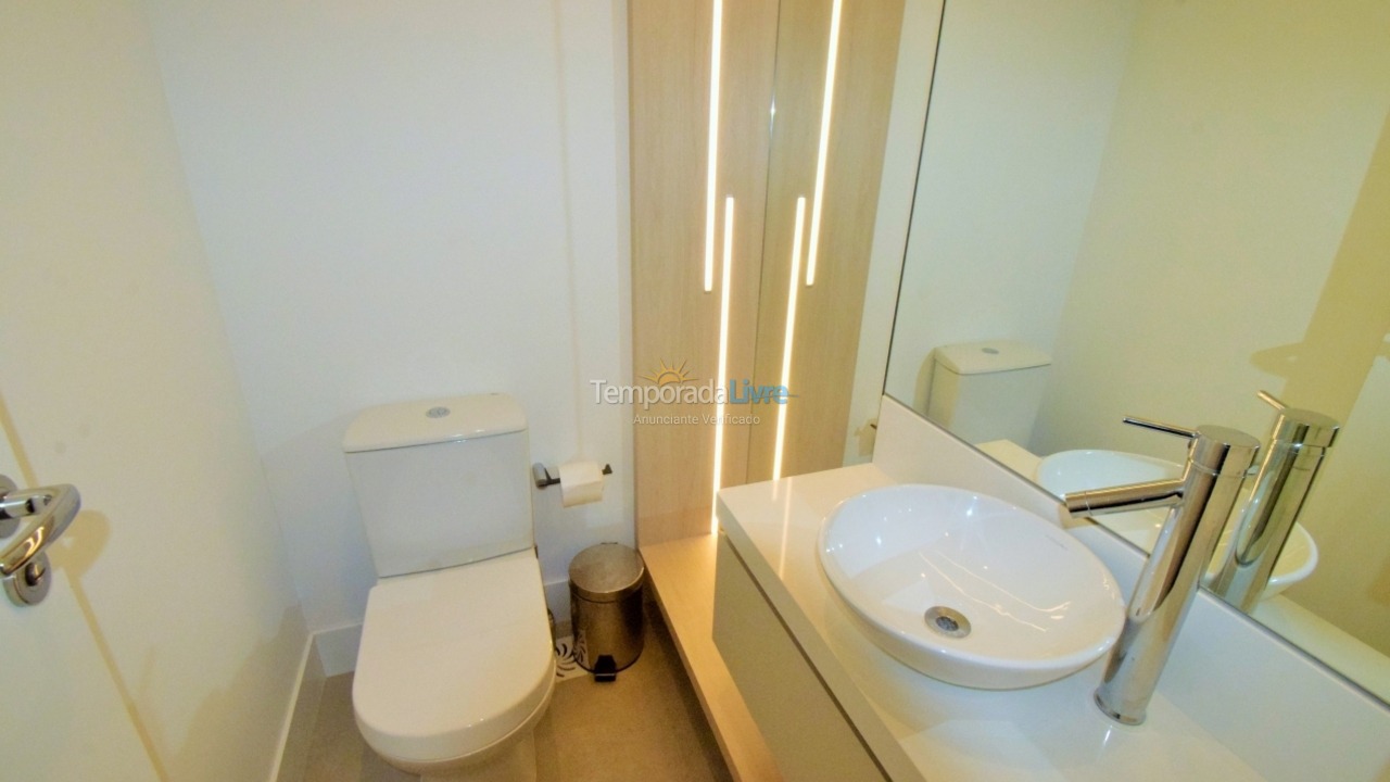 Apartment for vacation rental in Florianópolis (Jurere Tradicional)