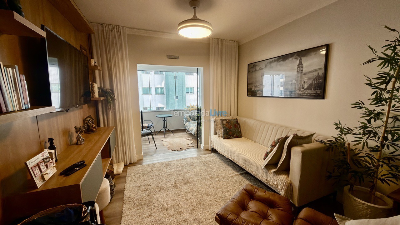 Apartamento para aluguel de temporada em Balneário Camboriú (Centro)
