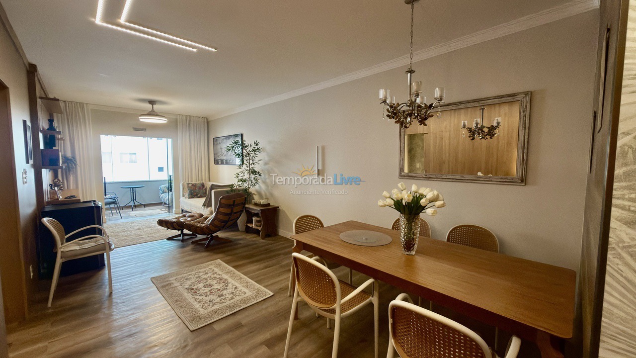 Apartamento para aluguel de temporada em Balneário Camboriú (Centro)