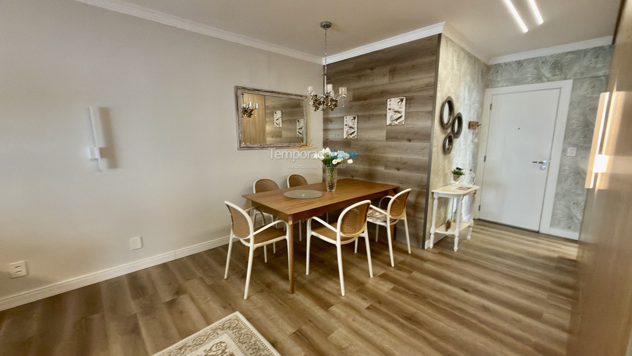 Apartamento para aluguel de temporada em Balneário Camboriú (Centro)