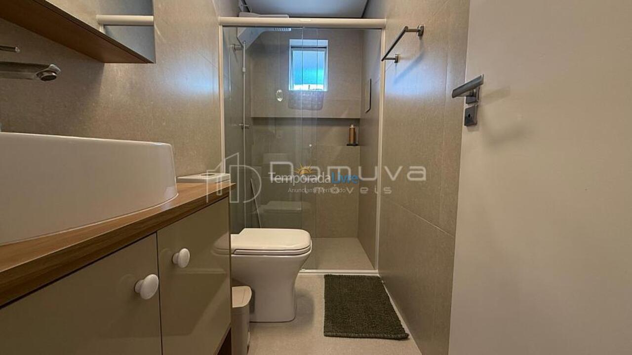 Apartamento para aluguel de temporada em Balneário Camboriú (Centro)