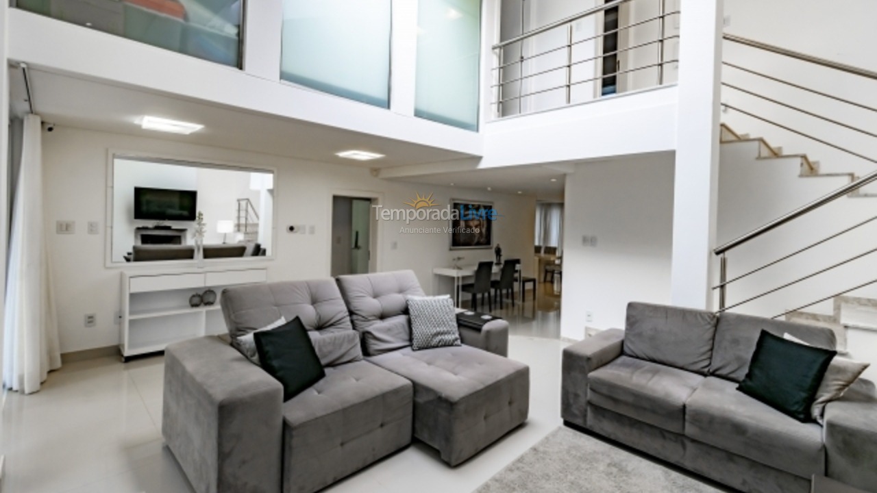 House for vacation rental in Florianopolis (Jurerê Internacional)