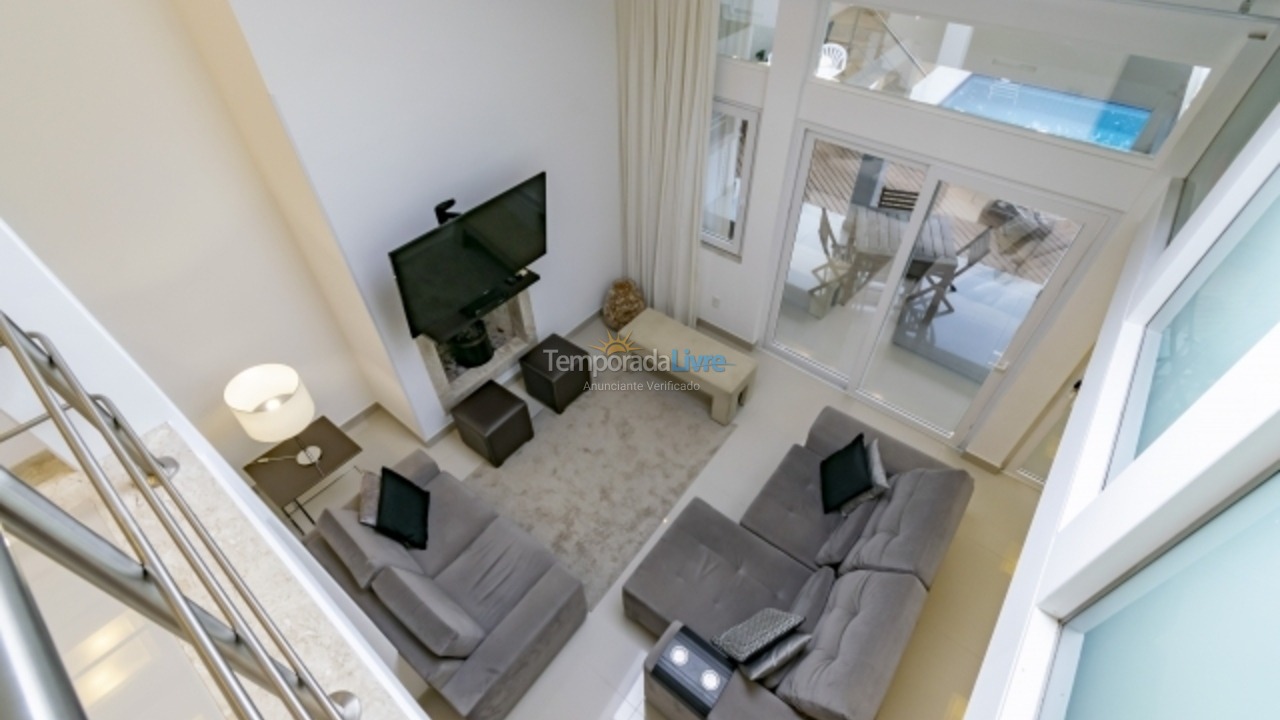 House for vacation rental in Florianopolis (Jurerê Internacional)