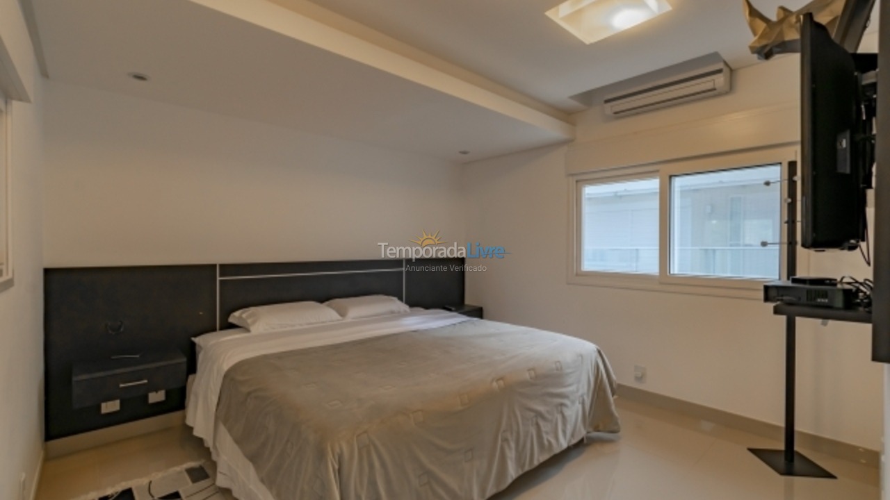 House for vacation rental in Florianopolis (Jurerê Internacional)