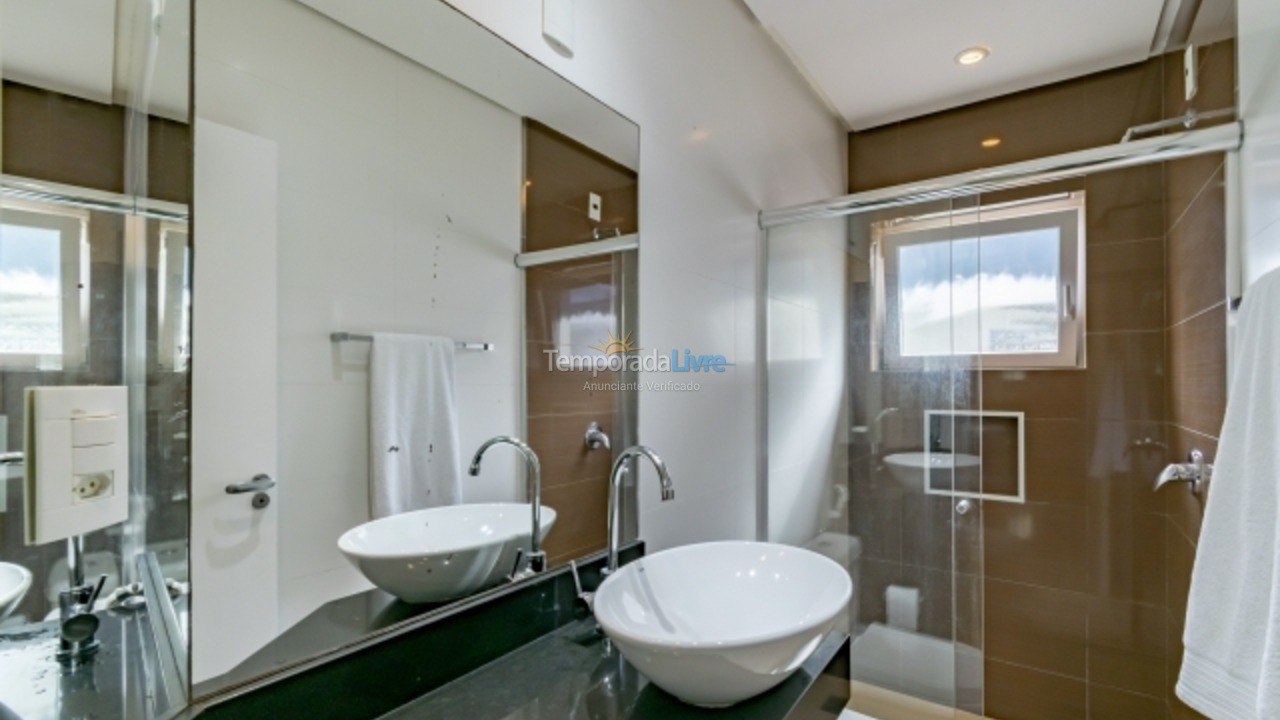 House for vacation rental in Florianopolis (Jurerê Internacional)