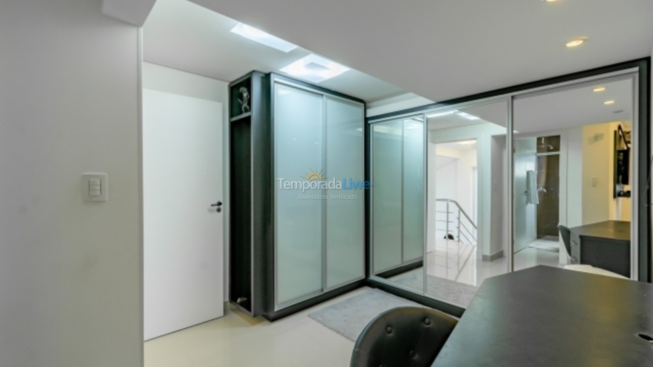 House for vacation rental in Florianopolis (Jurerê Internacional)