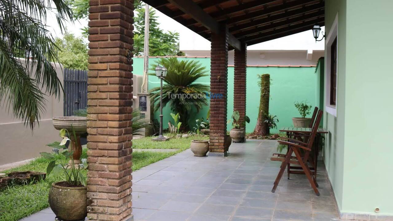 Casa para alquiler de vacaciones em Ubatuba (Lagoinha)