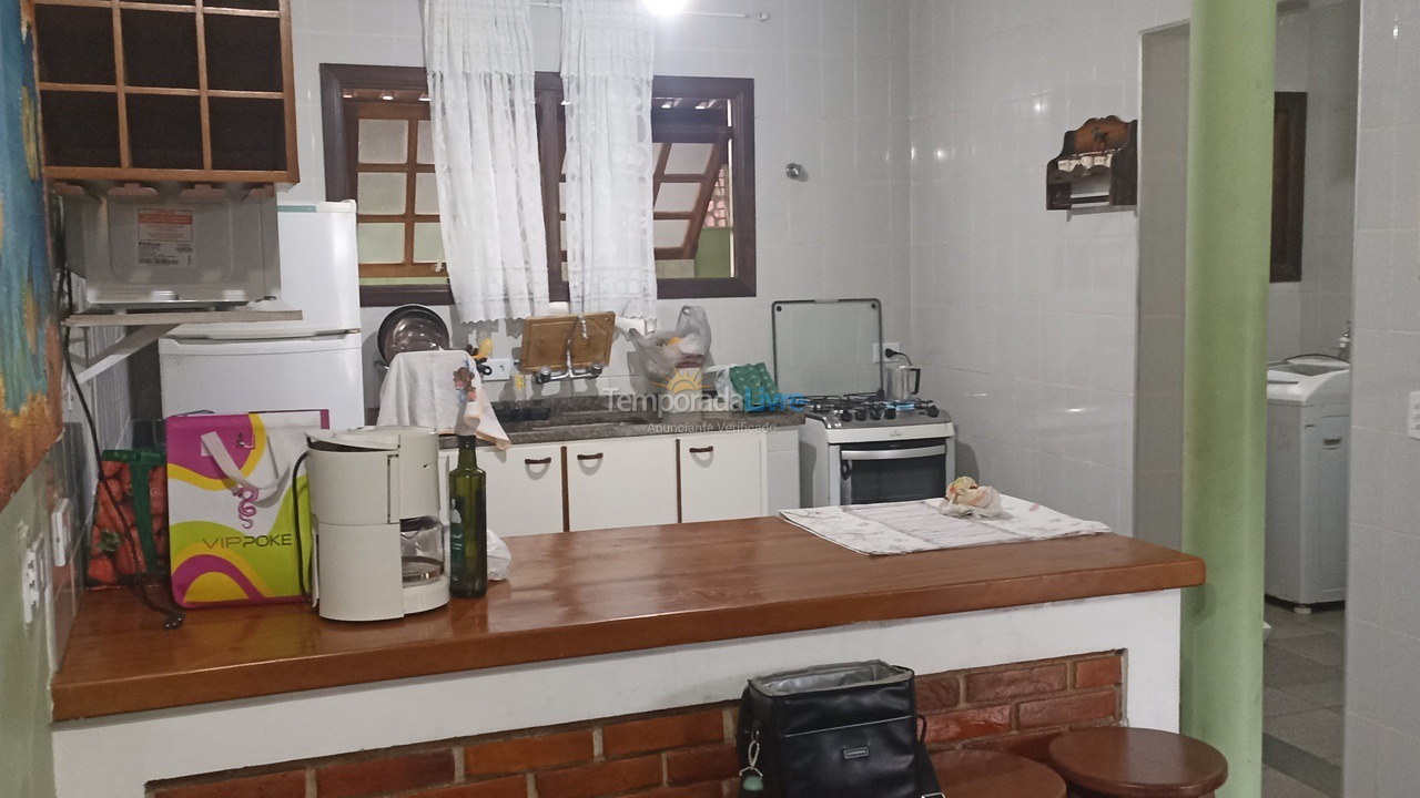 Casa para alquiler de vacaciones em Ubatuba (Lagoinha)
