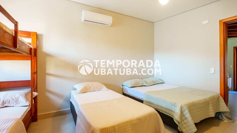 Casa de CINEMA 8 quartos ha 100m da Praia Grande Ubatuba 1299703-1510