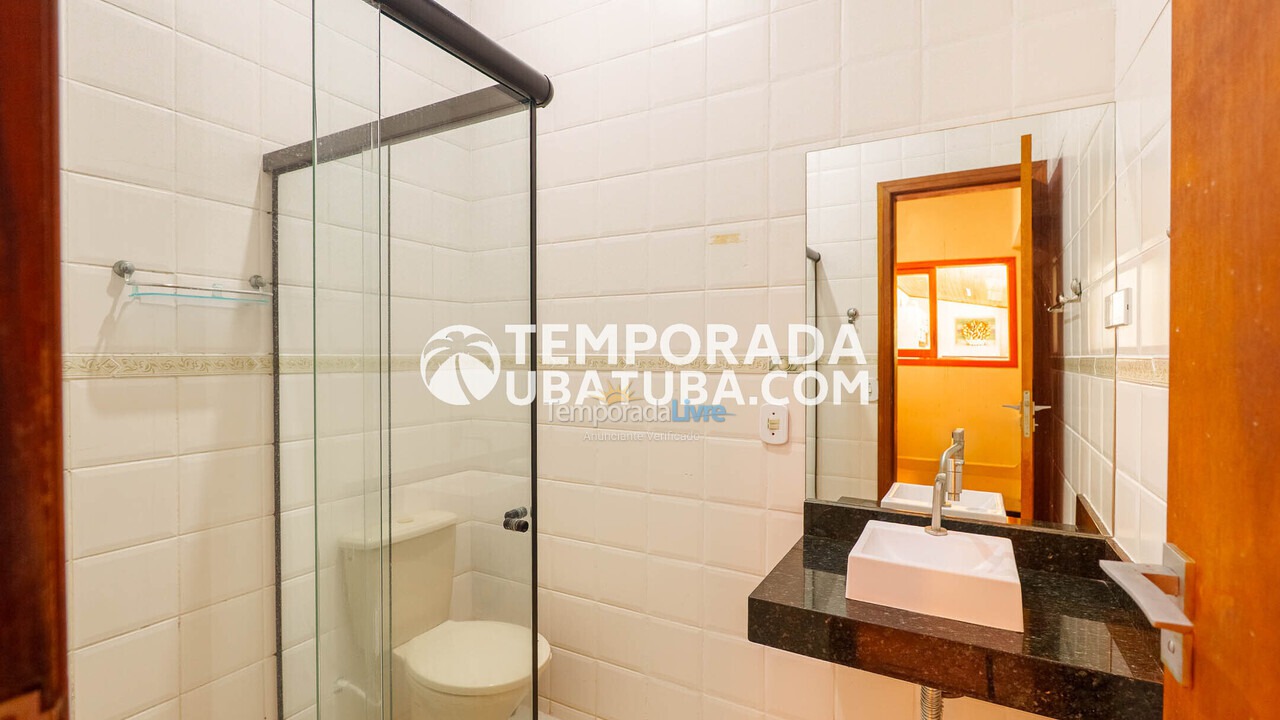 Casa para aluguel de temporada em Ubatuba (Praia Grande)