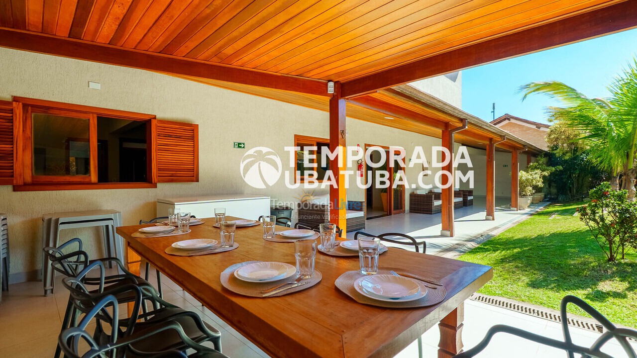 Casa para aluguel de temporada em Ubatuba (Praia Grande)
