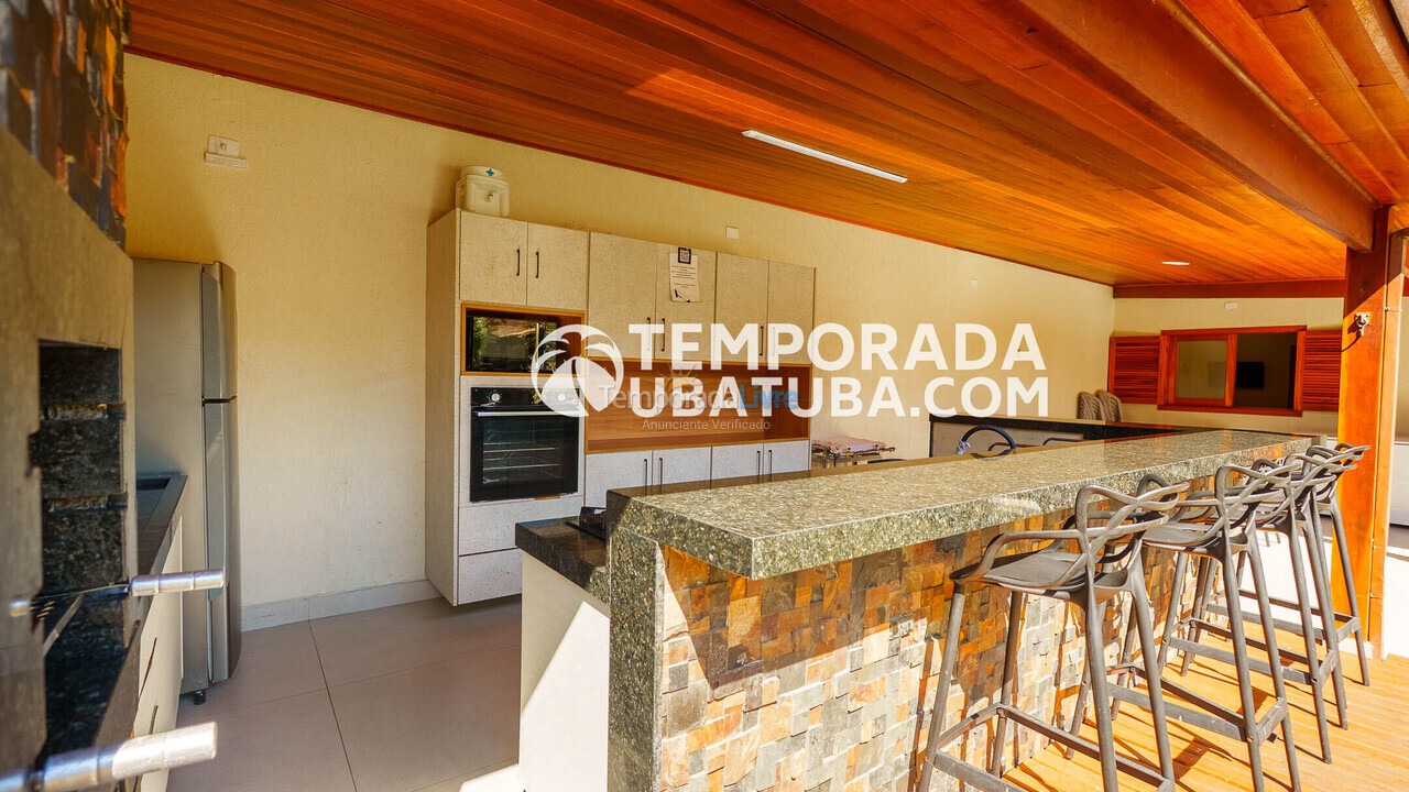 Casa para aluguel de temporada em Ubatuba (Praia Grande)