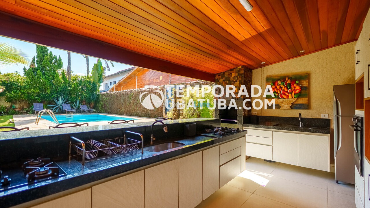 Casa para aluguel de temporada em Ubatuba (Praia Grande)