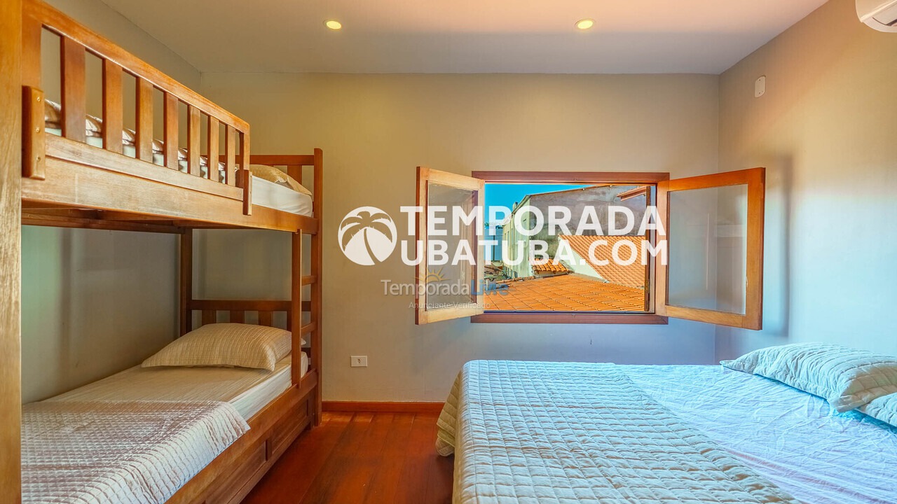 Casa para aluguel de temporada em Ubatuba (Praia Grande)