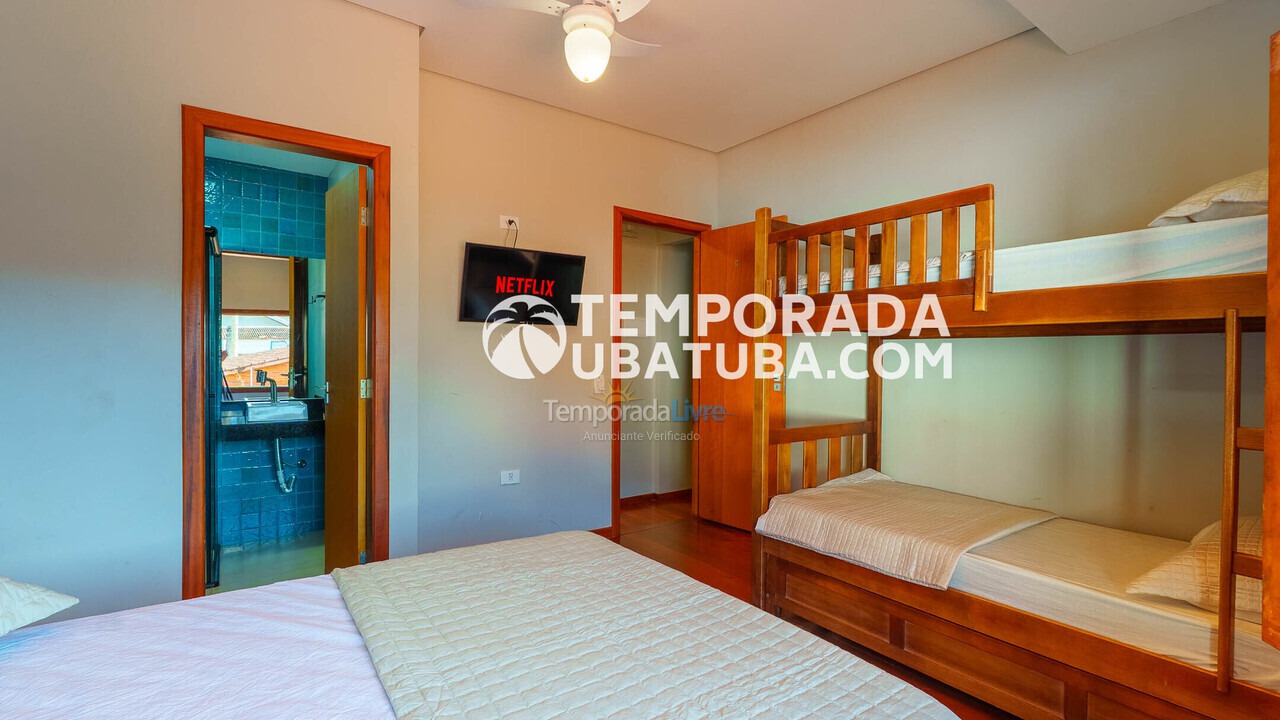 Casa para aluguel de temporada em Ubatuba (Praia Grande)