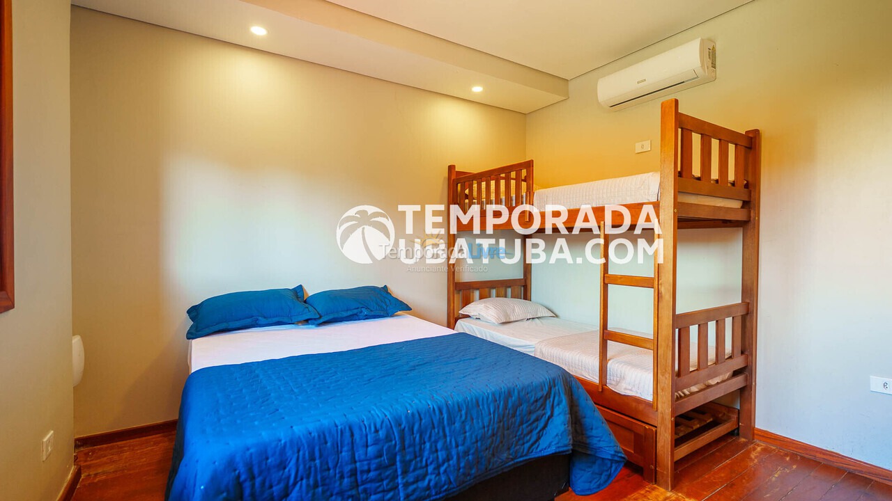Casa para aluguel de temporada em Ubatuba (Praia Grande)