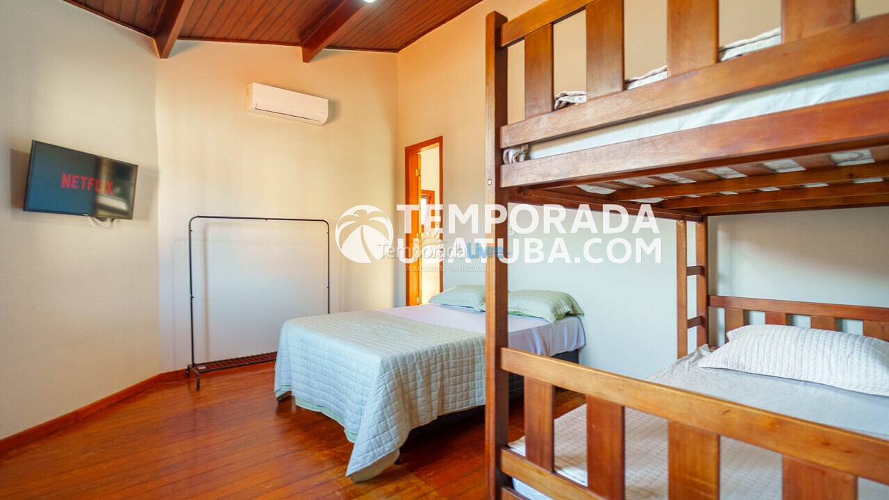 Casa para aluguel de temporada em Ubatuba (Praia Grande)