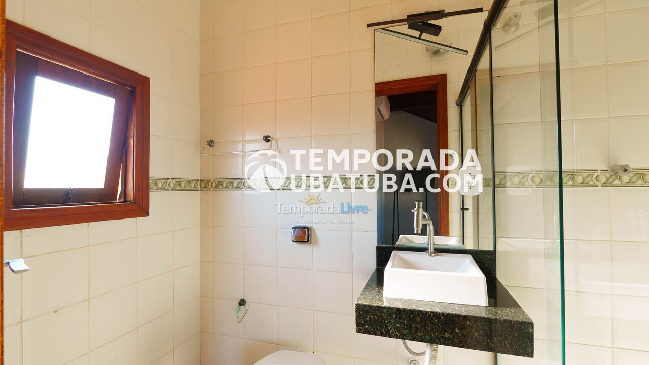 Casa para aluguel de temporada em Ubatuba (Praia Grande)