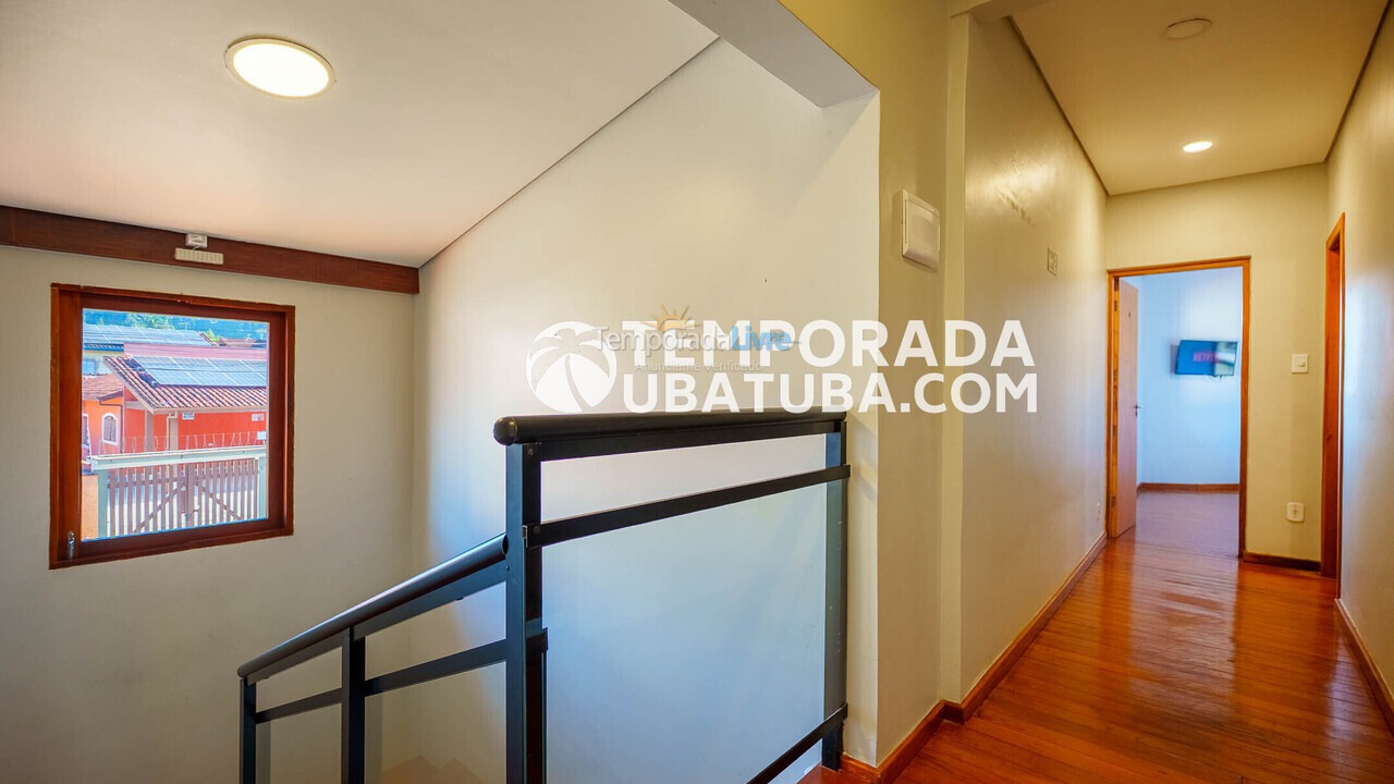 Casa para aluguel de temporada em Ubatuba (Praia Grande)