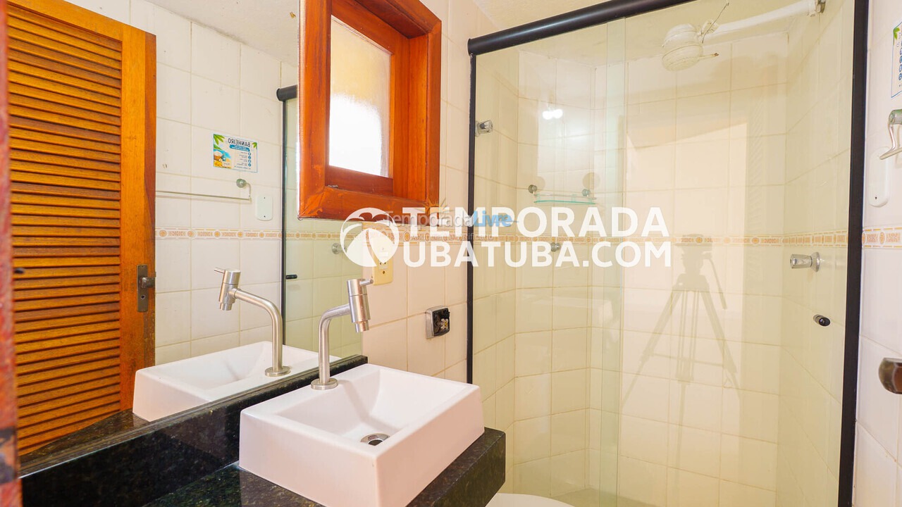 Casa para aluguel de temporada em Ubatuba (Praia Grande)