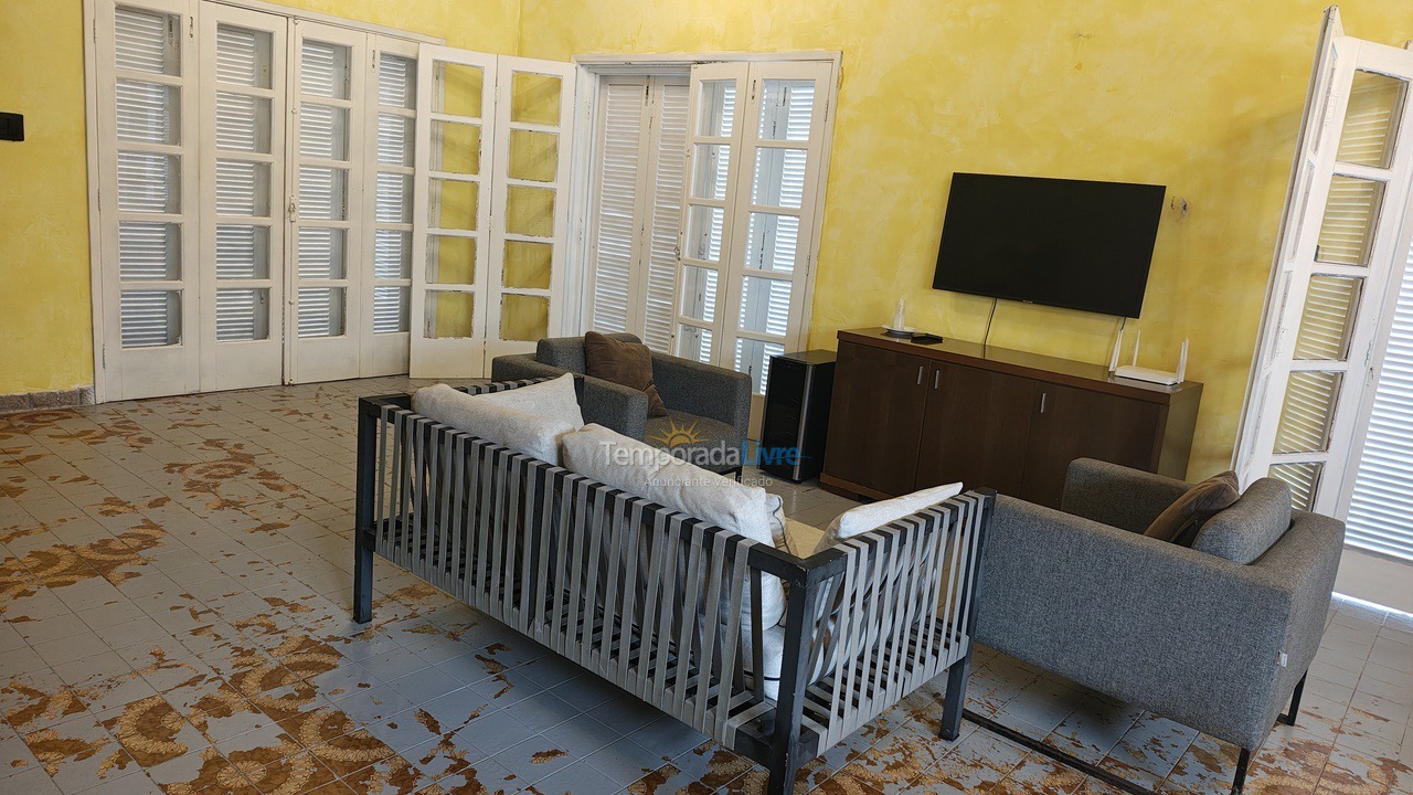 Casa para aluguel de temporada em Ubatuba (Praia do Lázaro)