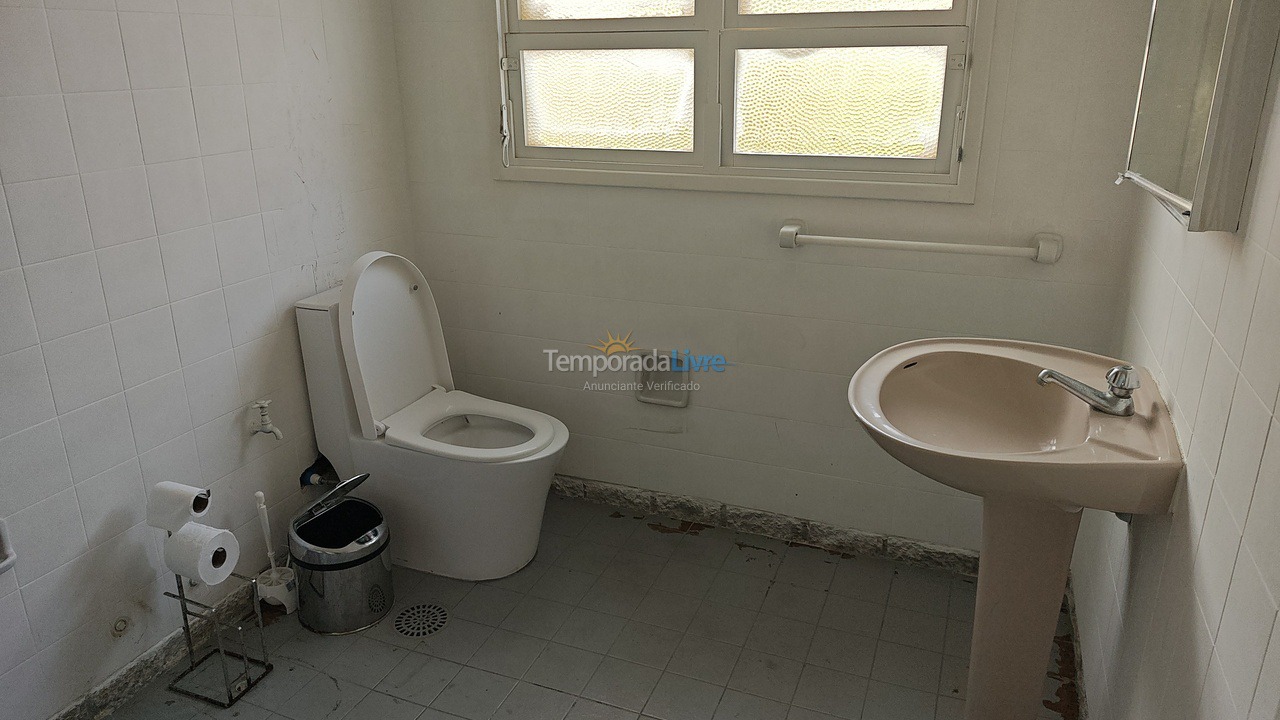 Casa para aluguel de temporada em Ubatuba (Praia do Lázaro)