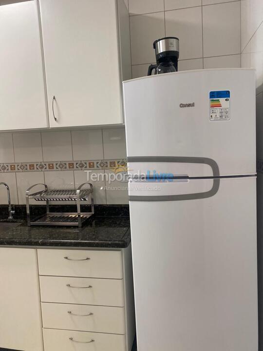 Apartamento para aluguel de temporada em Itapema (Meia Praia)