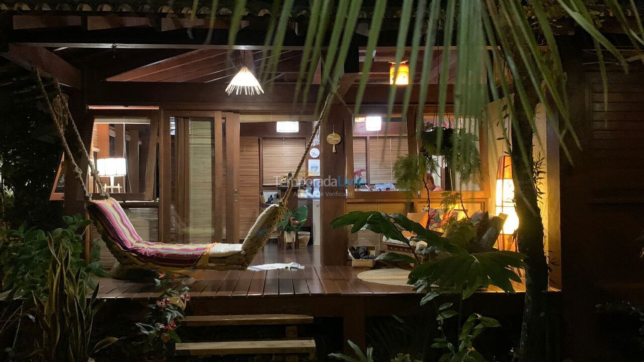 Casa para alquiler de vacaciones em Arraial D'ajuda (Rua Alto do Mucugê 122)