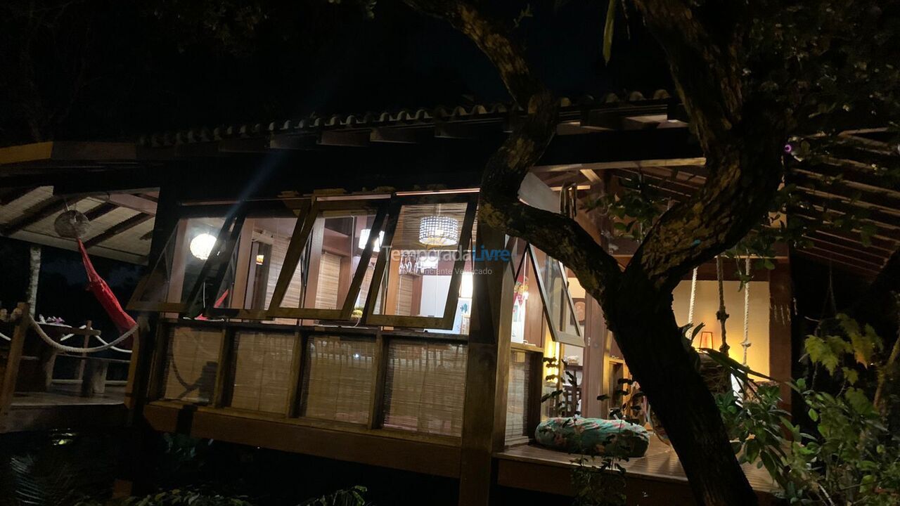 Casa para alquiler de vacaciones em Arraial D'ajuda (Rua Alto do Mucugê 122)