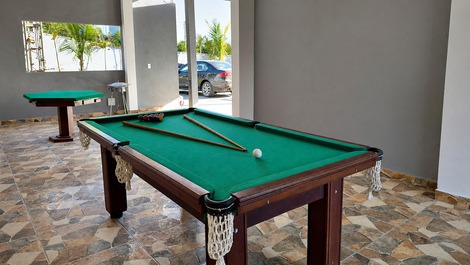 Country house in Boituva with heated pool, big screen TV and jacuzzi.