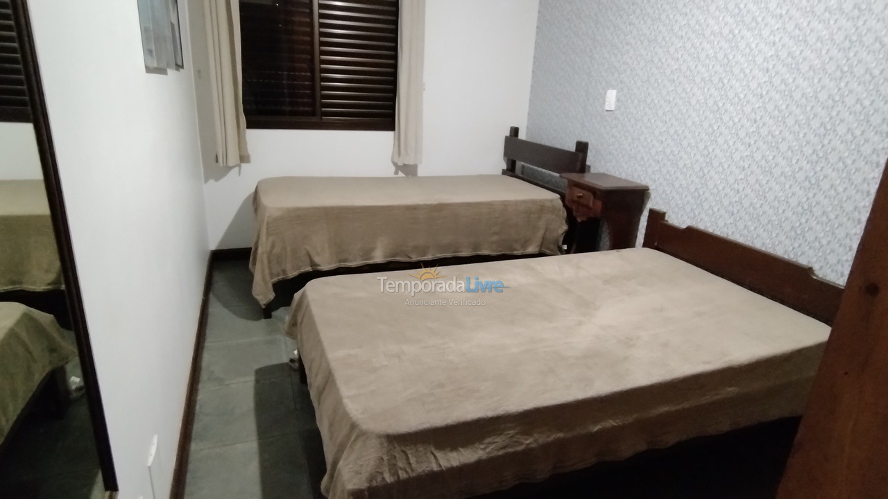 Apartamento para aluguel de temporada em Ubatuba (Praia Grande)