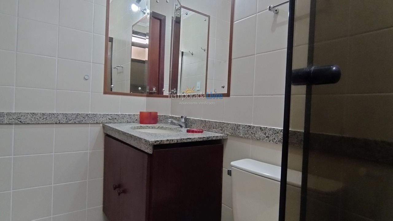 Apartamento para aluguel de temporada em Ubatuba (Praia Grande)
