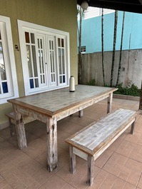 CASA COM PISCINA A 550M DA PRAIA DE JUQUEHY
