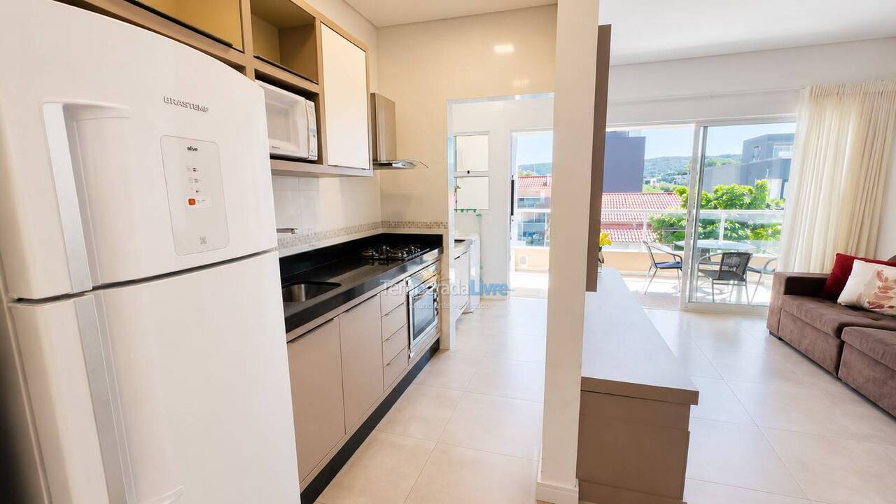 Apartamento para aluguel de temporada em Bombinhas (Canto Grande)