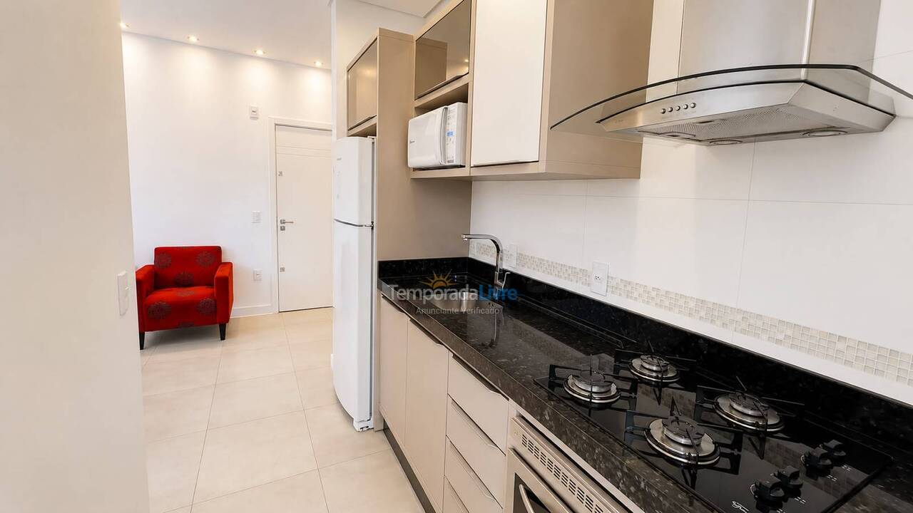 Apartamento para aluguel de temporada em Bombinhas (Canto Grande)