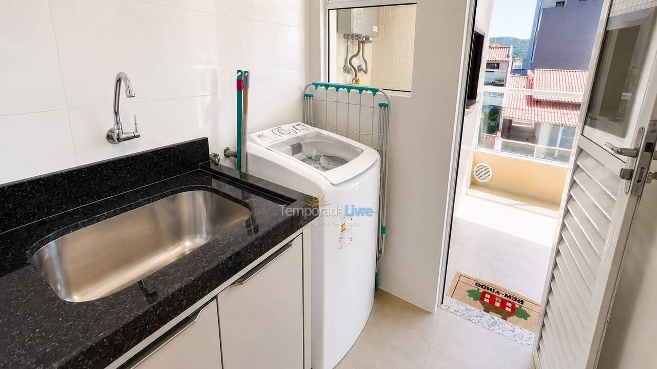 Apartamento para aluguel de temporada em Bombinhas (Canto Grande)
