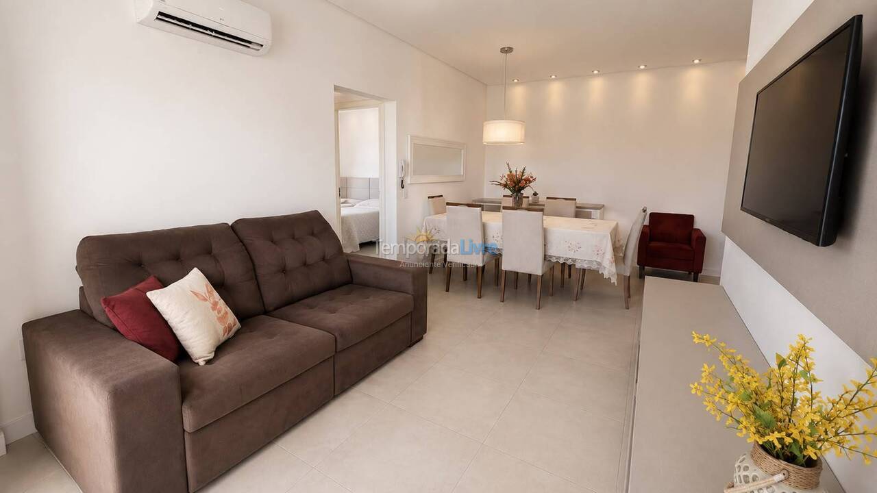 Apartamento para aluguel de temporada em Bombinhas (Canto Grande)