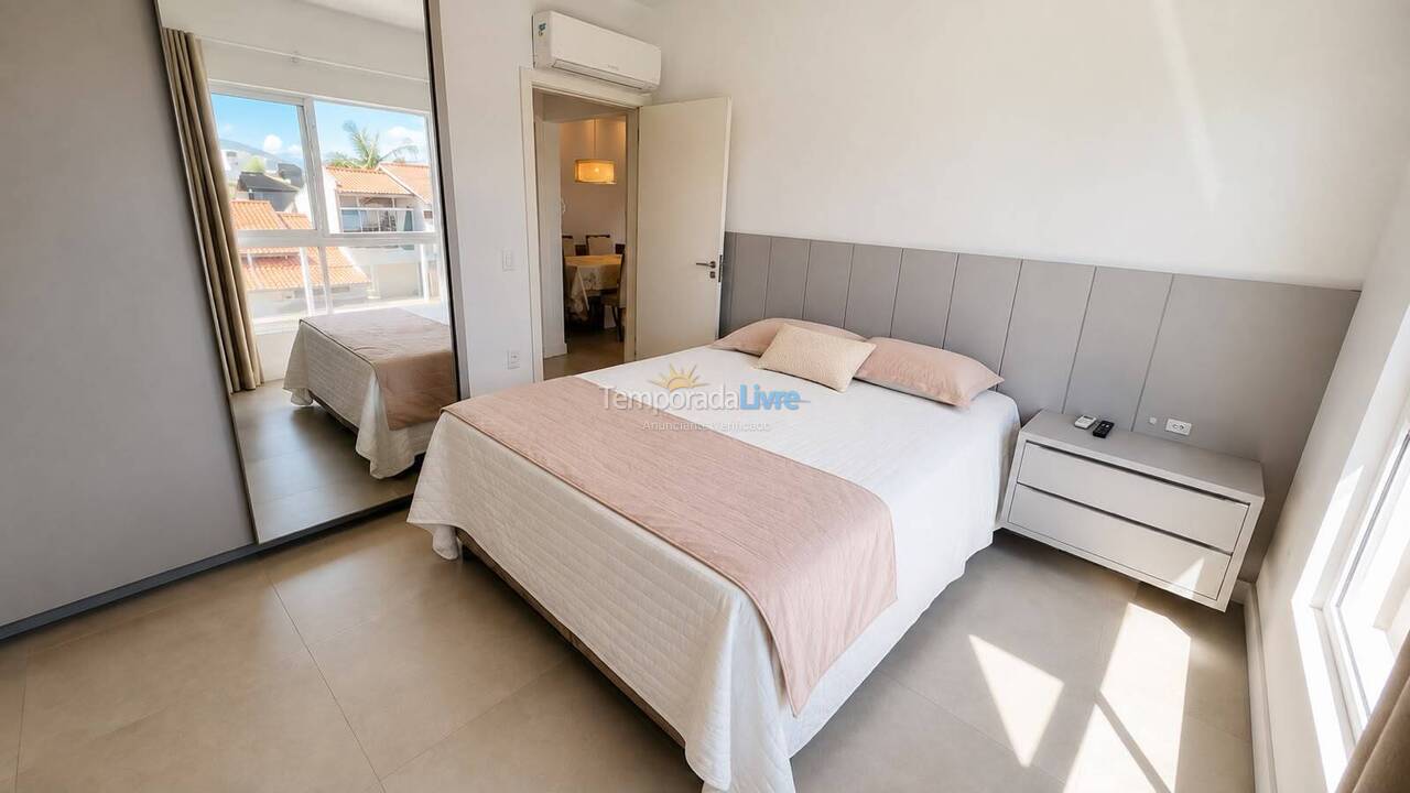 Apartamento para aluguel de temporada em Bombinhas (Canto Grande)