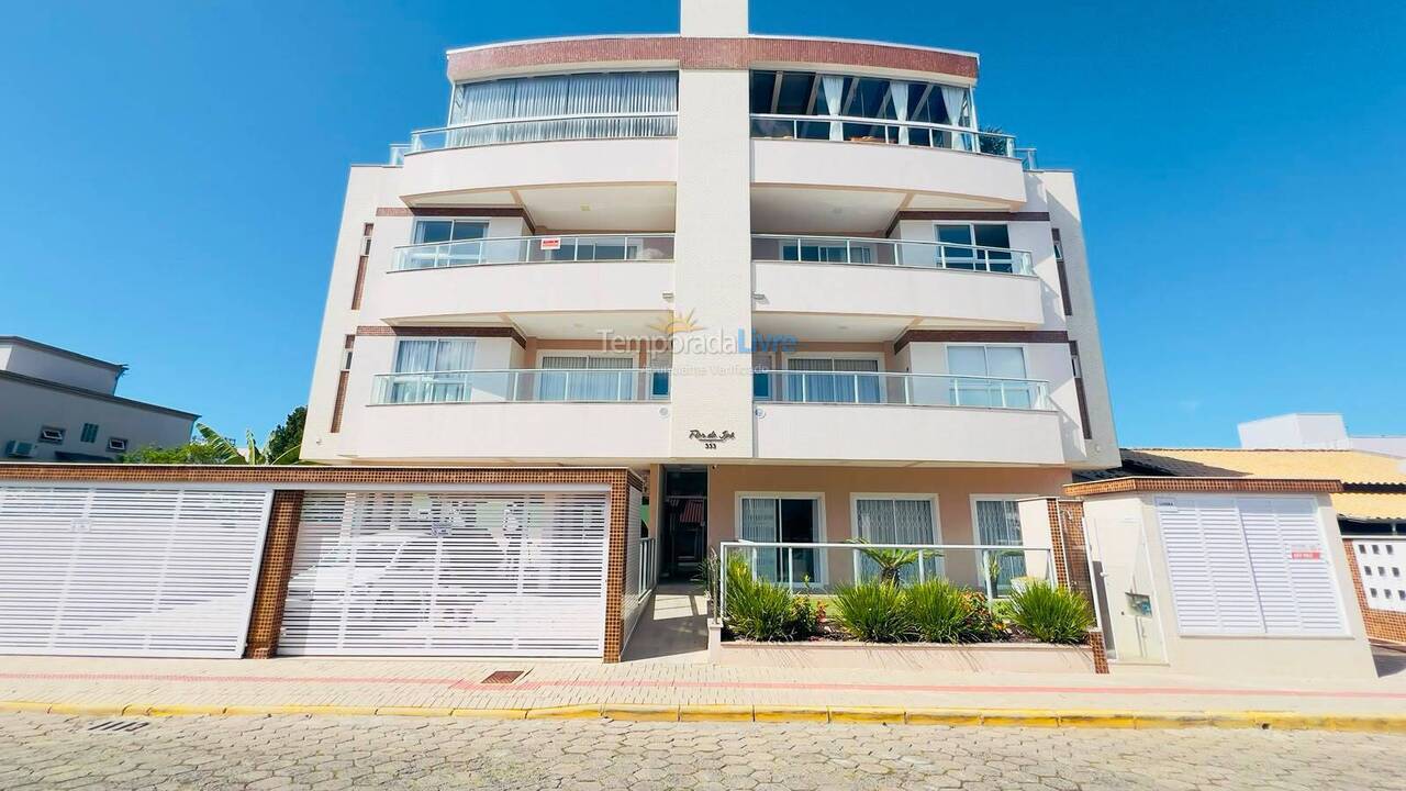 Apartamento para aluguel de temporada em Bombinhas (Canto Grande)