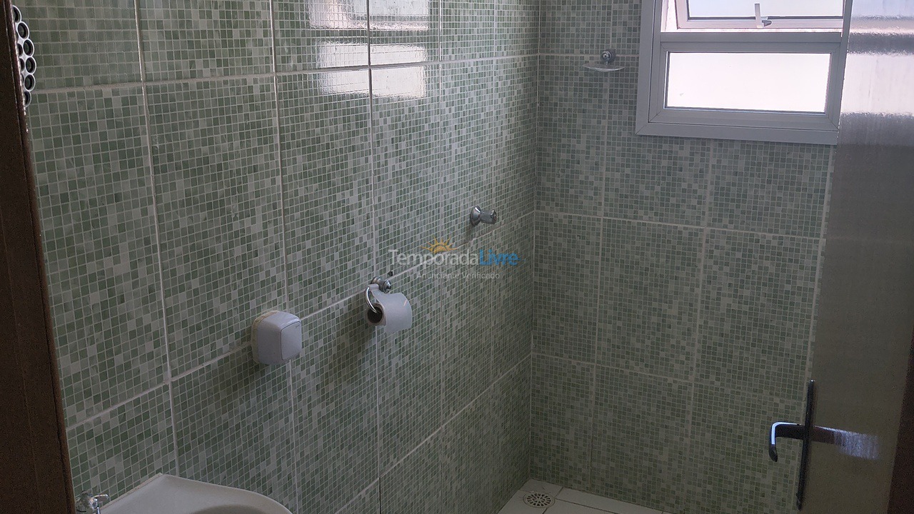 Casa para aluguel de temporada em Peruíbe (Barra de Jangadas)