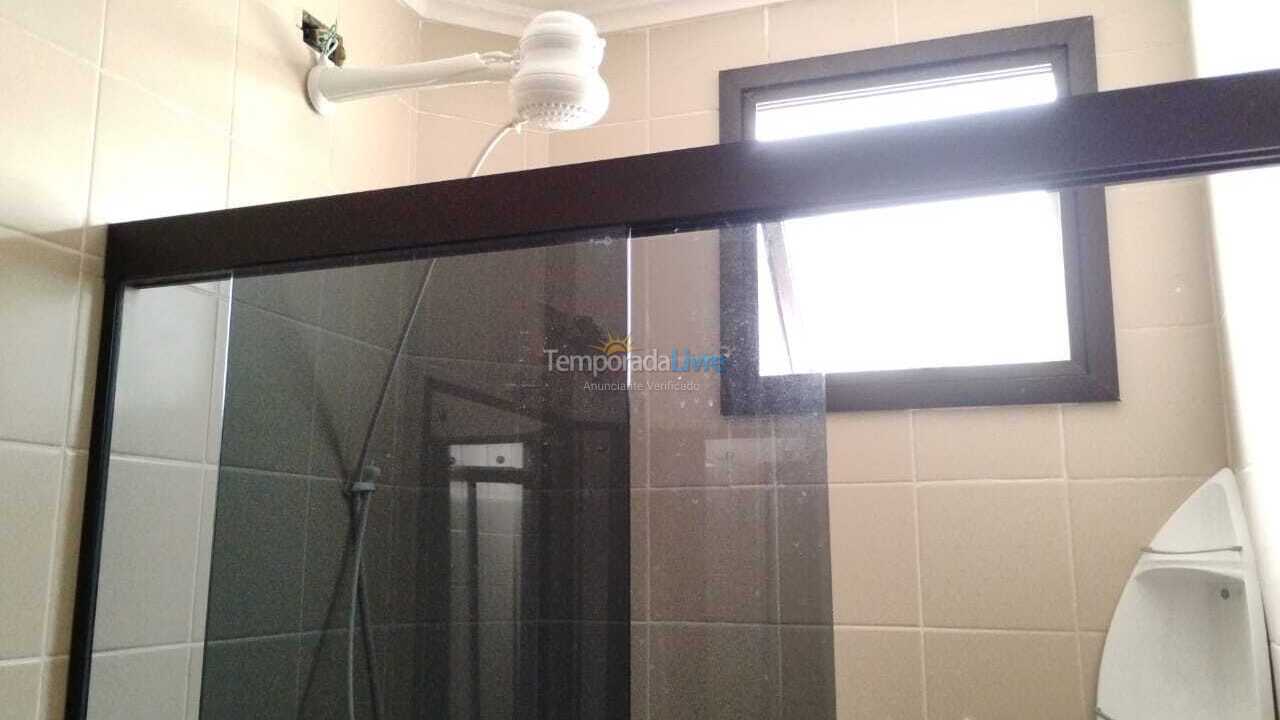Apartamento para aluguel de temporada em Ubatuba (Praia Grande)