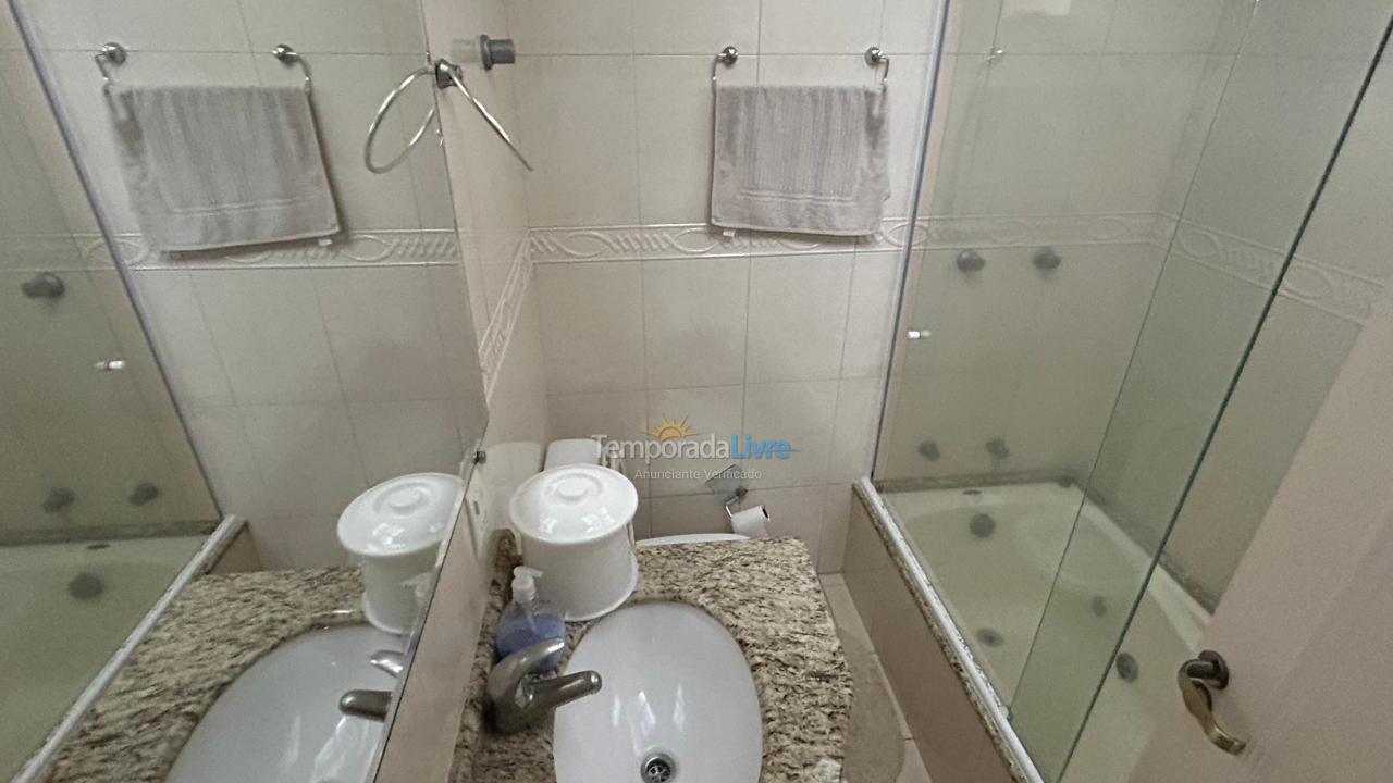 Apartment for vacation rental in Itapema (Centro)