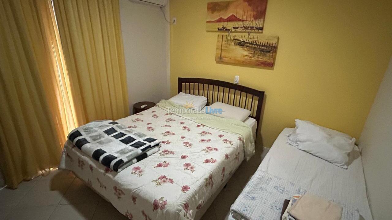 Apartment for vacation rental in Itapema (Centro)
